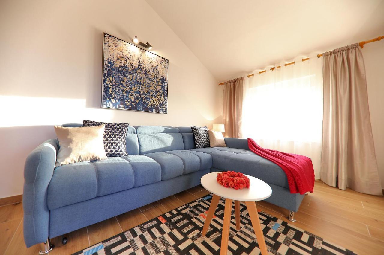 Apartmani Branka Murter Exterior foto